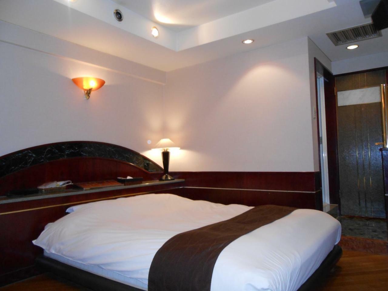 Hotel Lumiere Gotenba (Adults Only) Extérieur photo
